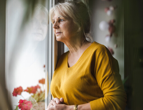 Senior Living Communities Can Help You Combat the Winter Blues